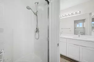 21961 N 69th Ave, Glendale, AZ 85310 - Photo 36