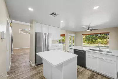 21961 N 69th Avenue, Glendale, AZ 85310 - Photo 18