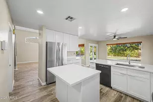 21961 N 69th Ave, Glendale, AZ 85310 - Photo 18