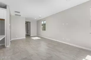 5566 N 205th Ln, Buckeye, AZ 85396 - Photo 6