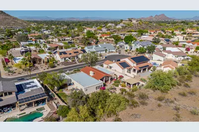 1121 W Aster Drive, Phoenix, AZ 85029 - Photo 92