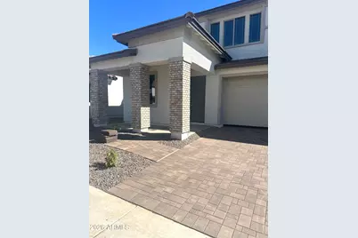 817 W Sparrow Drive, Queen Creek, AZ 85140 - Photo 2