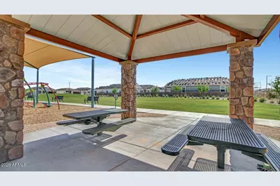 18476 W Buckskin Trail, Wittmann, AZ 85361 - Photo 24