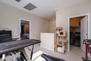 2170 W Harmont Dr, Phoenix, AZ 85021 - Photo 16