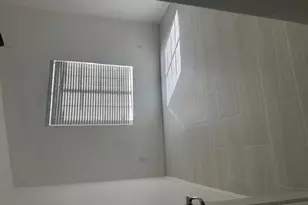 2250 E Deer Valley Rd, Phoenix, AZ 85024 - Photo 32