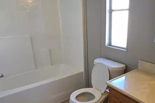 7810 W Peoria Ave, Peoria, AZ 85345 - Photo 14