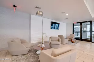 7300 E Earll Dr, Scottsdale, AZ 85251 - Photo 46