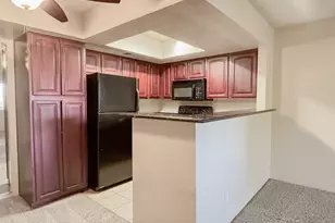3535 W Tierra Buena Ln, Phoenix, AZ 85053 - Photo 12