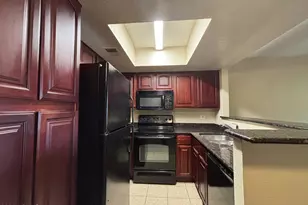 3535 W Tierra Buena Ln, Phoenix, AZ 85053 - Photo 16