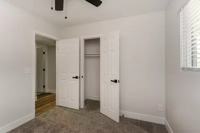 548 W Elena Avenue, Mesa, AZ 85210 - Photo 6