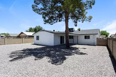 548 W Elena Avenue, Mesa, AZ 85210 - Photo 12