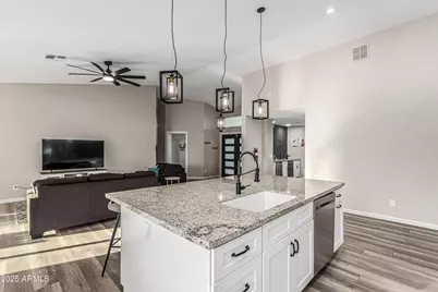 3438 N 30th Street, Phoenix, AZ 85016 - Photo 8