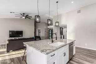 3438 N 30th St, Phoenix, AZ 85016 - Photo 8