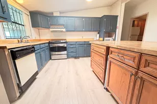 46 S Amulet Ave, Mesa, AZ 85208 - Photo 8