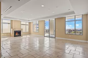 2211 E Camelback Rd, Phoenix, AZ 85016 - Photo 2