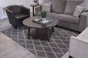 3601 W Tierra Buena Ln, Phoenix, AZ 85053 - Photo 2