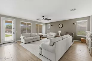 427 W Palomino Ct, San Tan Valley, AZ 85143 - Photo 24