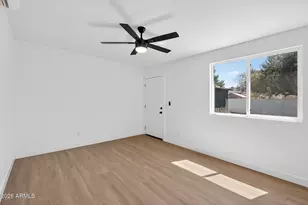 5724 N 13th Pl, Phoenix, AZ 85014 - Photo 16