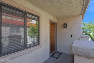 10080 E Mountainview Lake Dr, Scottsdale, AZ 85258 - Photo 4