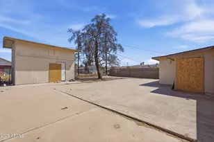 6211 S 21st St, Phoenix, AZ 85042 - Photo 16