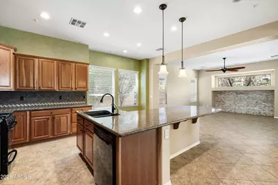 13054 W Running Deer Trail, Peoria, AZ 85383 - Photo 12