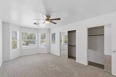 3142 E Wahalla Lane, Phoenix, AZ 85050 - Photo 10