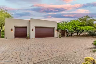 2208 N Sagebrush Ln, Carefree, AZ 85377 - Photo 6
