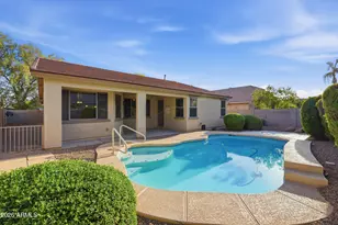 8804 W Glenn Dr, Glendale, AZ 85305 - Photo 18