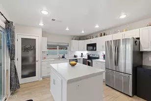 6802 W Ocotilla Ln, Peoria, AZ 85345 - Photo 12