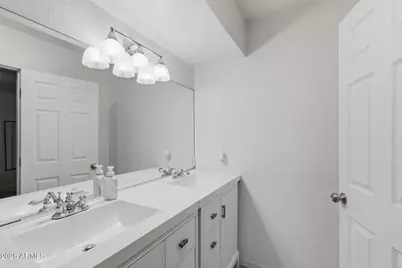 6802 W Ocotilla Lane, Peoria, AZ 85345 - Photo 20