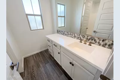 1952 S Follett Way, Gilbert, AZ 85295 - Photo 8