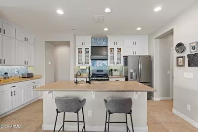 2674 E Cherry Hill Drive, Gilbert, AZ 85298 - Photo 12