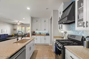 2674 E Cherry Hill Dr, Gilbert, AZ 85298 - Photo 1