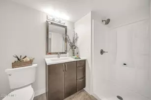 7817 E Sage Dr, Scottsdale, AZ 85250 - Photo 28