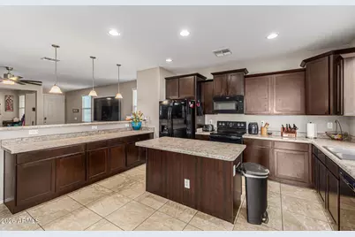 12214 W Del Rio Lane, Avondale, AZ 85323 - Photo 10