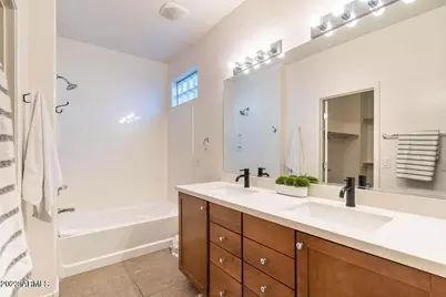 12865 N 151st Drive, Surprise, AZ 85379 - Photo 14