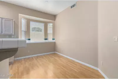 8924 E Captain Dreyfus Avenue, Scottsdale, AZ 85260 - Photo 14