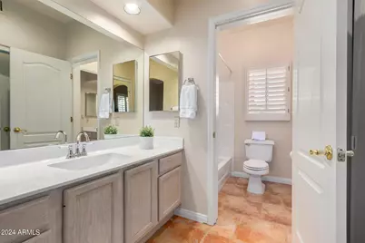 8924 E Captain Dreyfus Avenue, Scottsdale, AZ 85260 - Photo 24