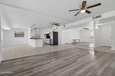 14835 N Boswell Boulevard, Sun City, AZ 85351 - Photo 10