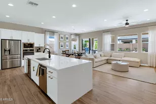 22107 N 59th Pl, Phoenix, AZ 85054 - Photo 4