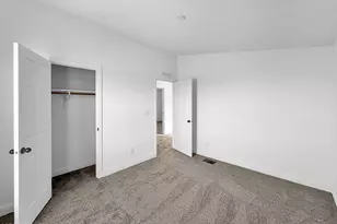 22923 E Day Spring Ln, Florence, AZ 85132 - Photo 6