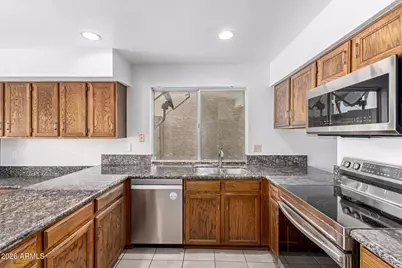 2010 E Sheena Drive, Phoenix, AZ 85022 - Photo 12