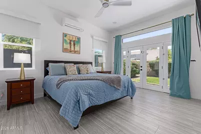 11401 N 45th Place, Phoenix, AZ 85028 - Photo 18