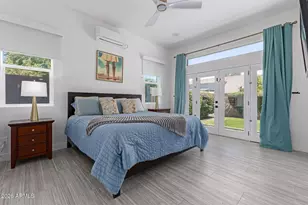 11401 N 45th Pl, Phoenix, AZ 85028 - Photo 18