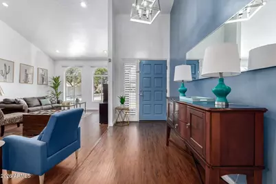 11401 N 45th Place, Phoenix, AZ 85028 - Photo 4