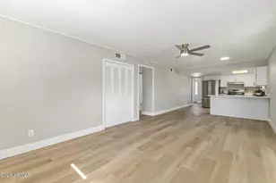 11804 N 37th Way, Phoenix, AZ 85028 - Photo 8