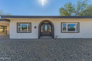 11804 N 37th Way, Phoenix, AZ 85028 - Photo 1