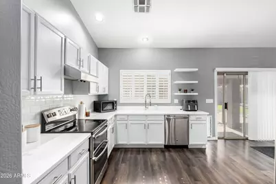 5257 W Belmont Avenue, Glendale, AZ 85301 - Photo 6