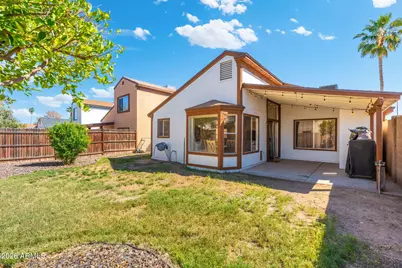 814 E Manor Drive, Chandler, AZ 85225 - Photo 16