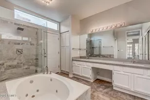 1300 N Sycamore Ct, Chandler, AZ 85224 - Photo 10